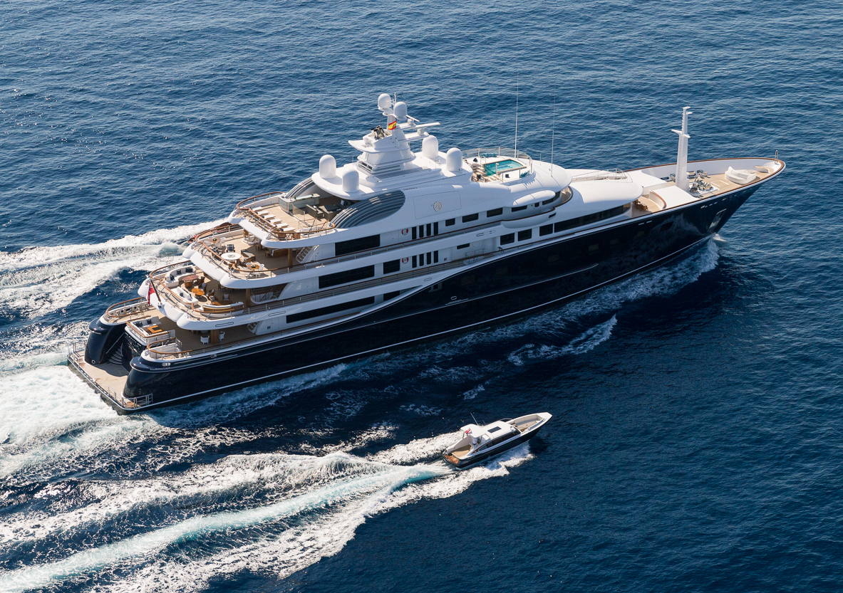 Luxury Yachts